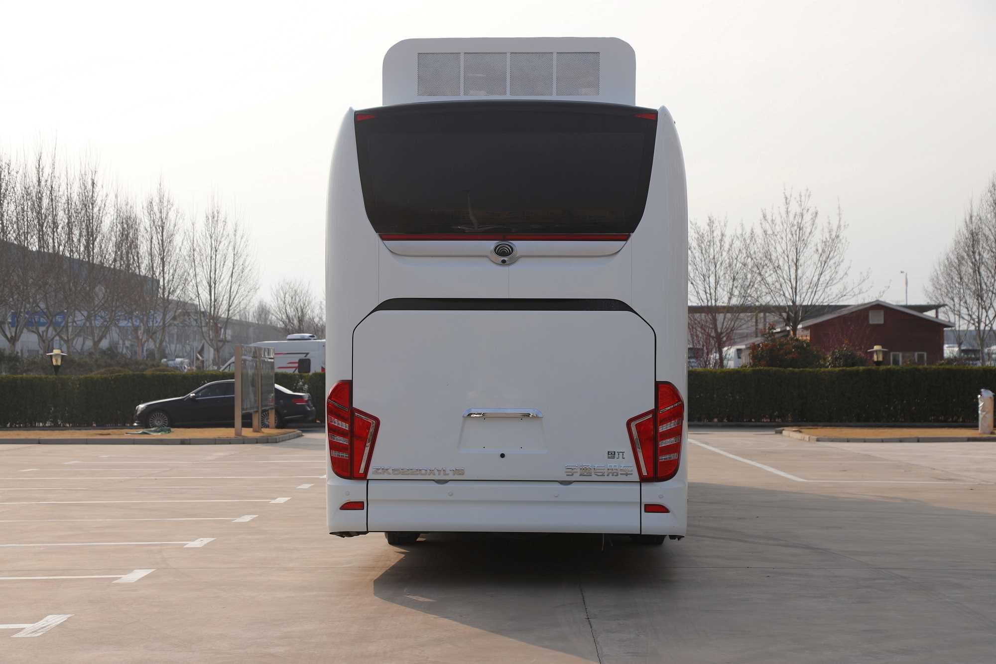 宇通牌ZK5220XYL16醫(yī)療車公告圖片