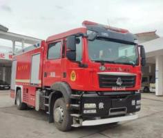 路亚科牌LXF5190GXFPM80/SDK泡沫消防车