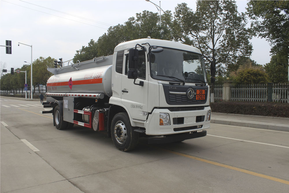 潤知星牌SCS5181GJYDFH6加油車公告圖片