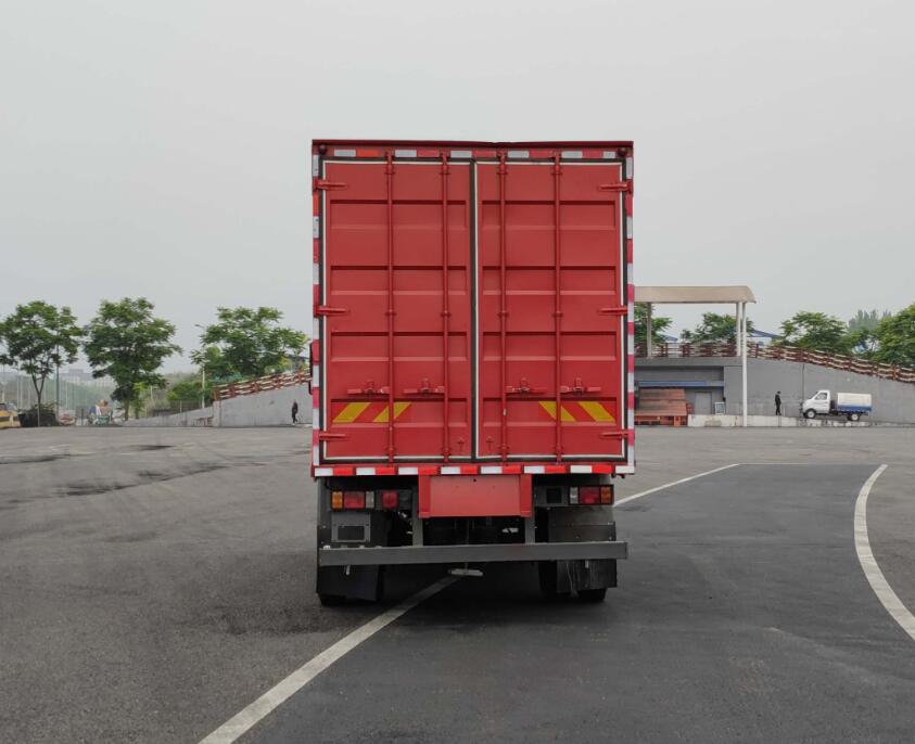 王牌牌CDW5184XXYK501EFA廂式運(yùn)輸車公告圖片