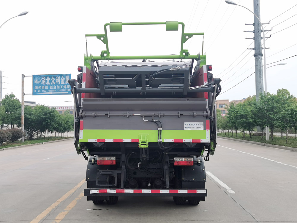 楚勝牌CSC5123ZYS6壓縮式垃圾車公告圖片