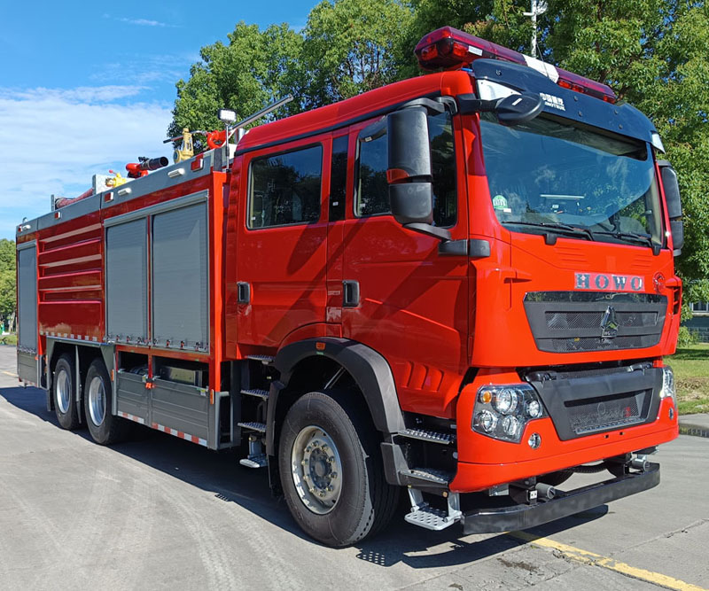 光通牌MX5310GXFGP120干粉泡沫聯(lián)用消防車公告圖片