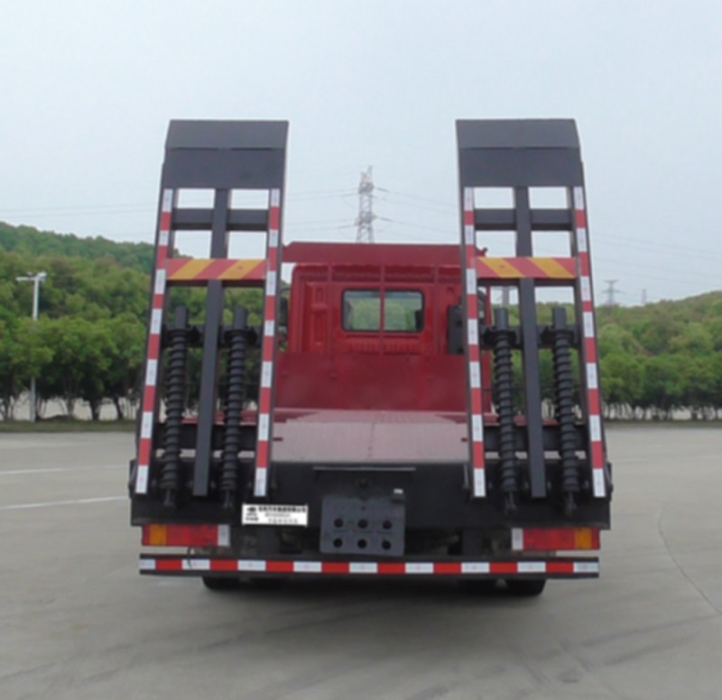 華神牌DFD5316TPBL6D21平板運(yùn)輸車(chē)公告圖片