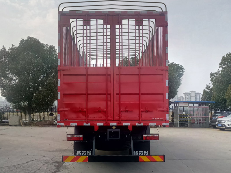 江淮牌HFC5251CCQP2K5D52S畜禽運(yùn)輸車公告圖片