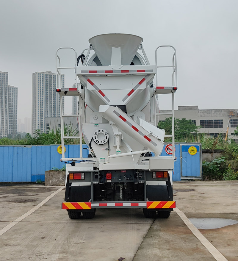 王牌牌CDW5244GJBK25FEFA混凝土攪拌運(yùn)輸車公告圖片