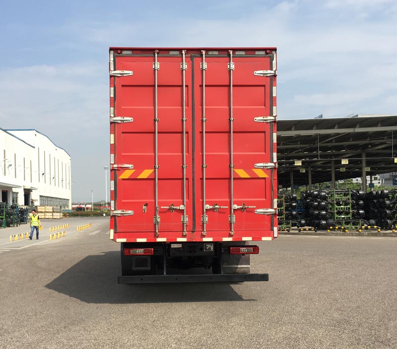 紅巖牌CQ5187XXYSV11461廂式運輸車公告圖片