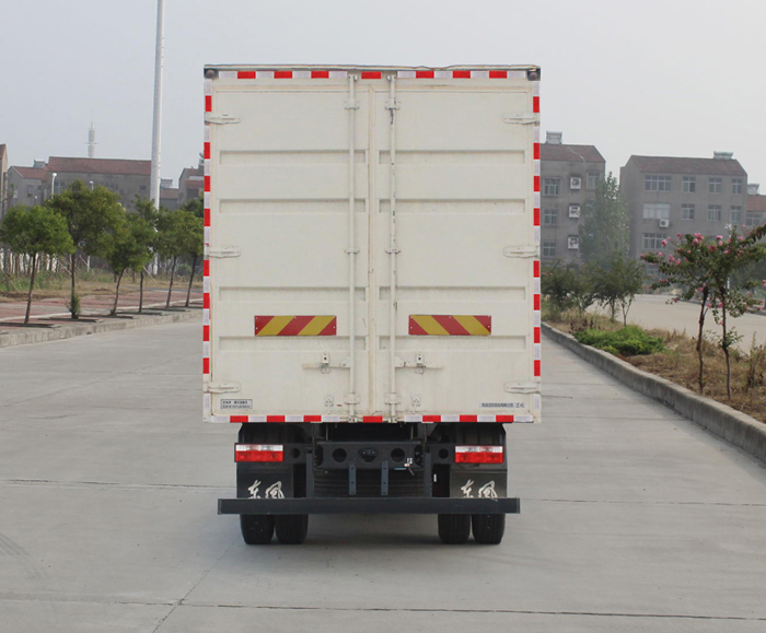 東風牌EQ5182XXYL9CDFAC廂式運輸車公告圖片