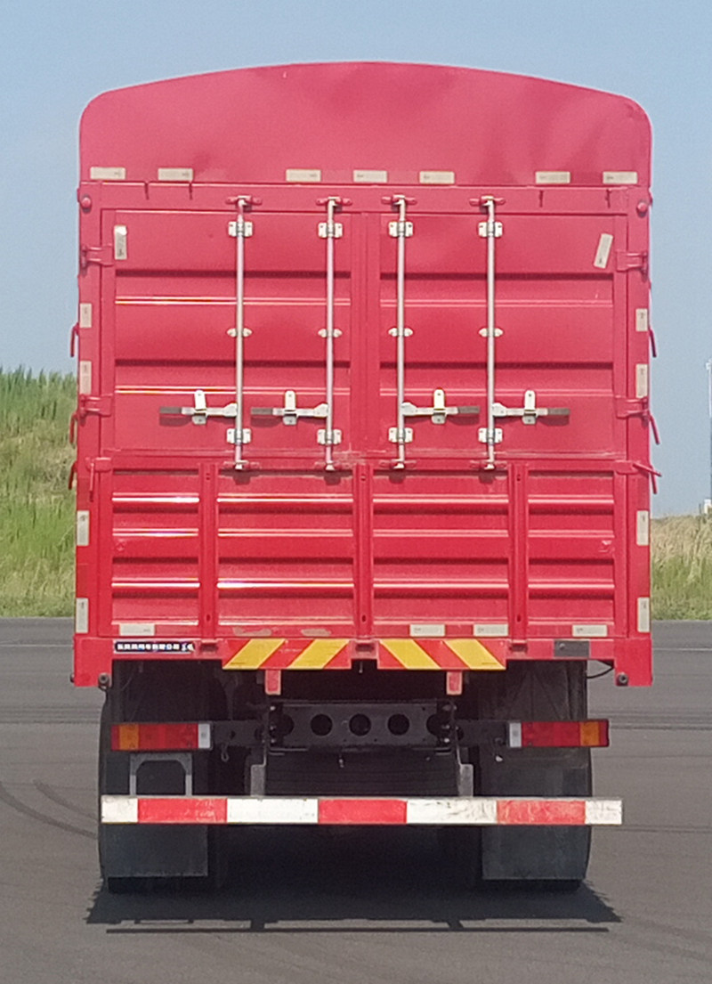東風(fēng)牌DFH5310CCYD13倉柵式運(yùn)輸車公告圖片