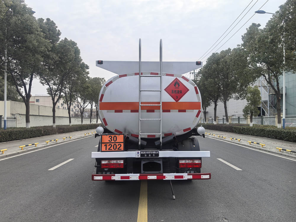 潤(rùn)知星牌SCS5121GJYEQ6加油車公告圖片