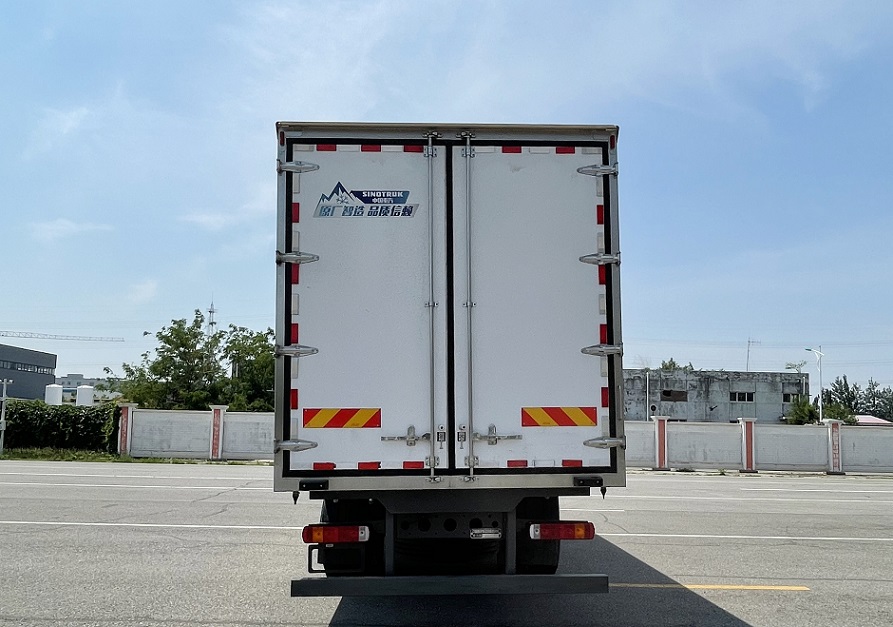 豪沃牌ZZ5187XLCK501GF1冷藏車公告圖片