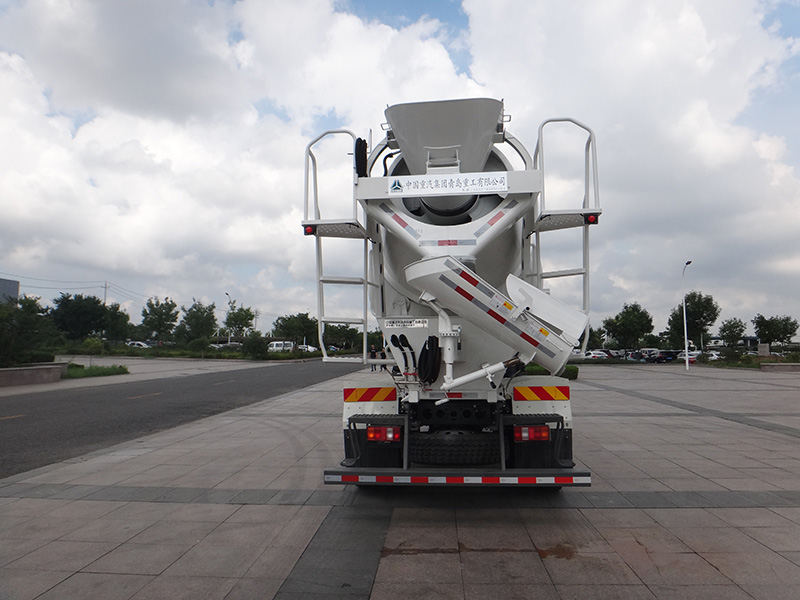 青專牌QDZ5180GJBZHL3W36F1混凝土攪拌運(yùn)輸車公告圖片