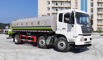 绿化喷洒车