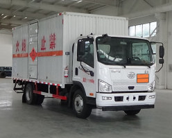 易燃液体厢式运输车