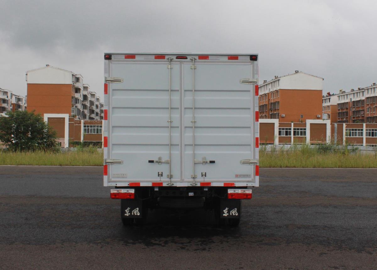 東風(fēng)牌EQ5031XXY26QDAC廂式運輸車公告圖片