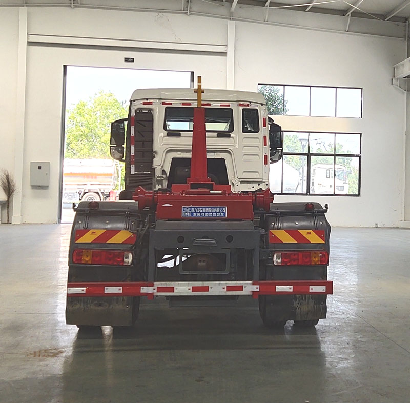 程力牌CL5181ZXX6SY車廂可卸式垃圾車公告圖片