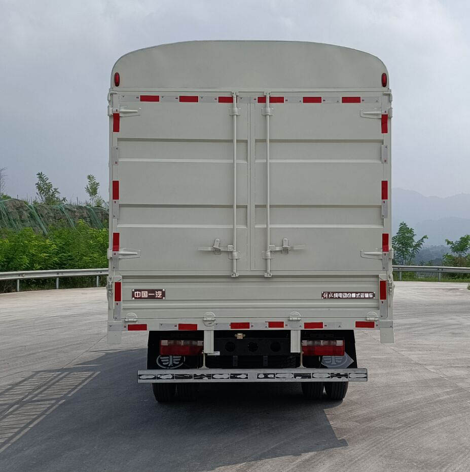 解放牌CA5041CCYP40L3BEVA84純電動(dòng)倉柵式運(yùn)輸車公告圖片