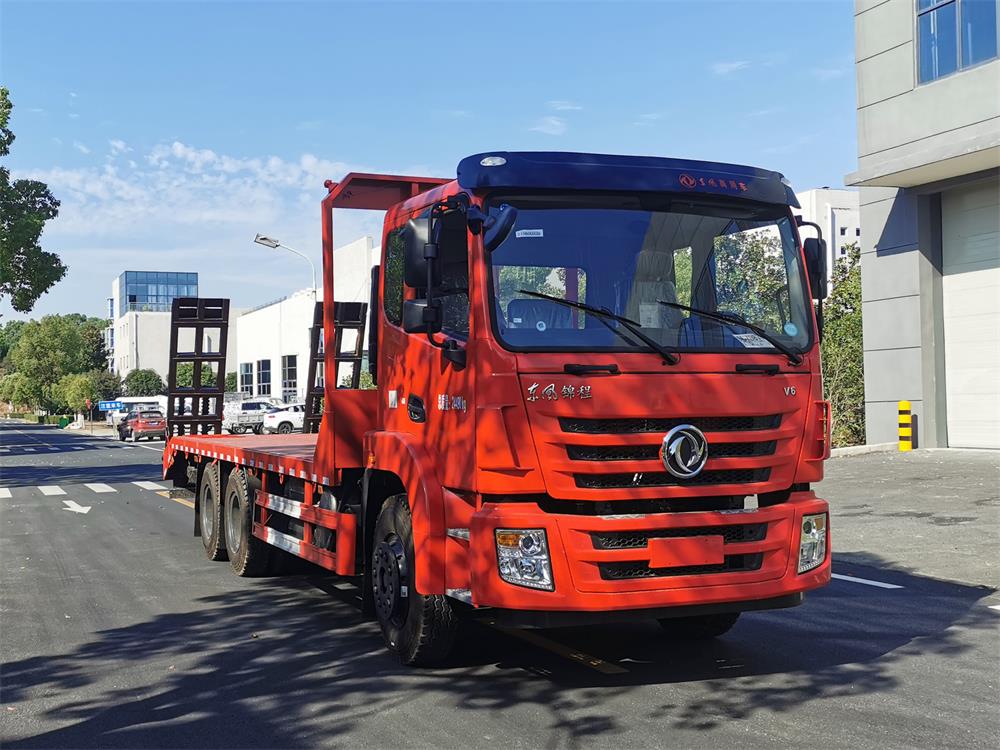 東風(fēng)牌EQ5240TPBGSZ6D1平板運輸車