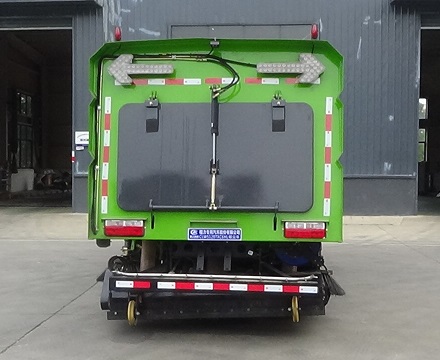 程力威牌CLW5120TXC6HL吸塵車公告圖片