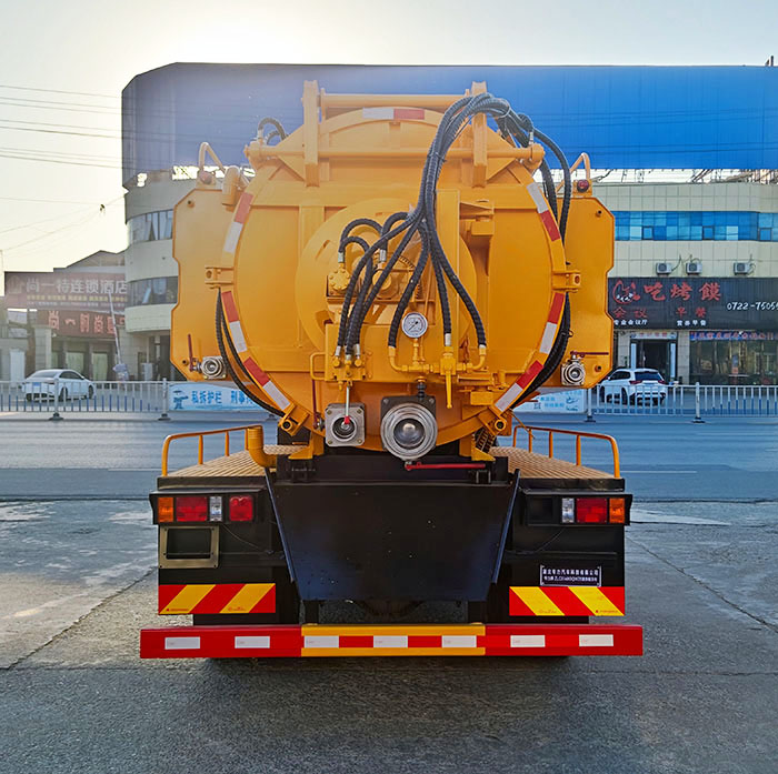 專力牌ZLC5148GQWZ6清洗吸污車公告圖片