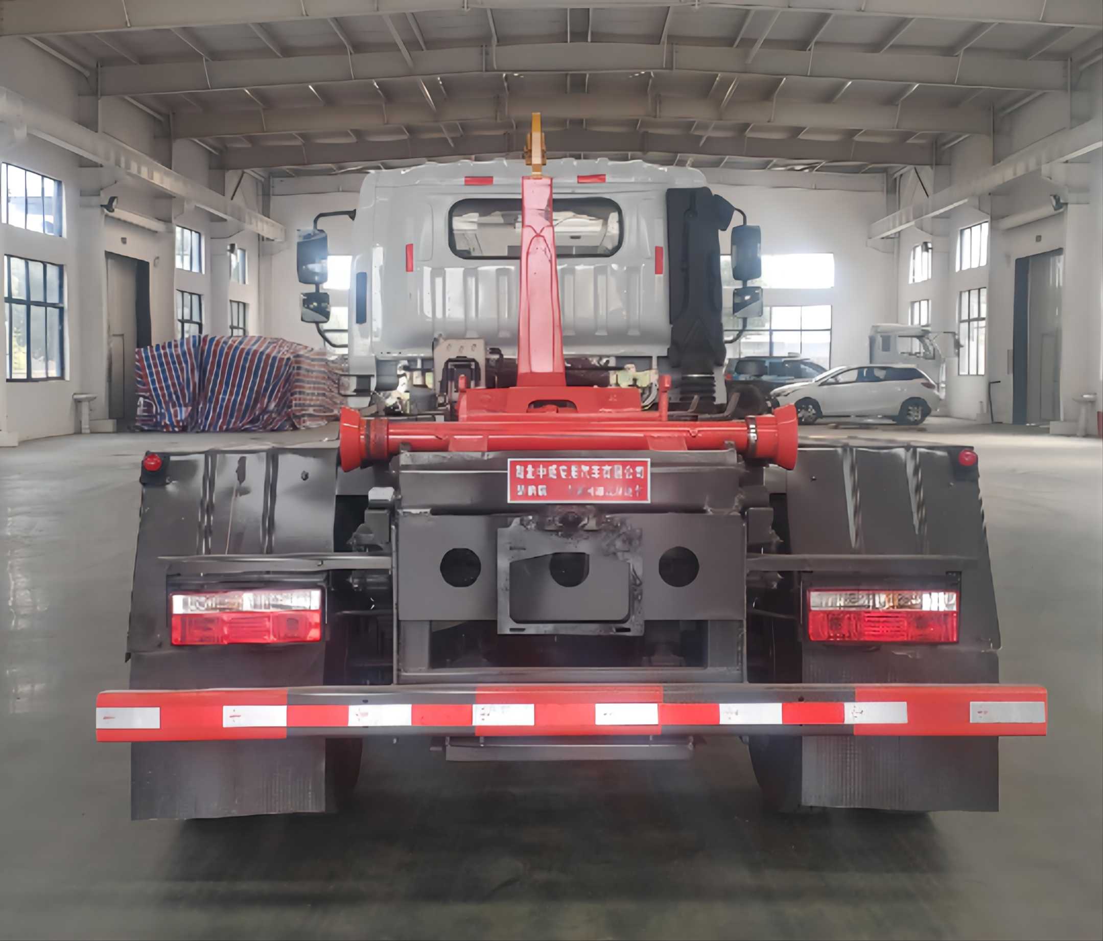 楚韻牌EZW5125ZXXE6車廂可卸式垃圾車公告圖片