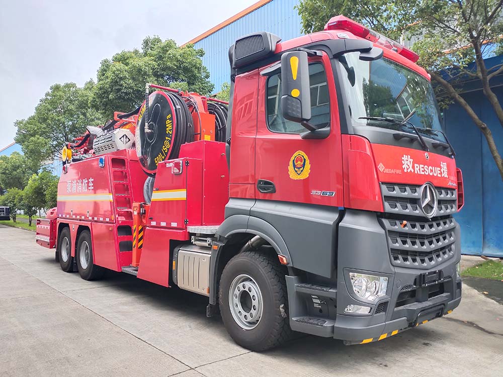 捷達(dá)消防牌SJD5300TXFBP500/YDXZBCA泵浦消防車