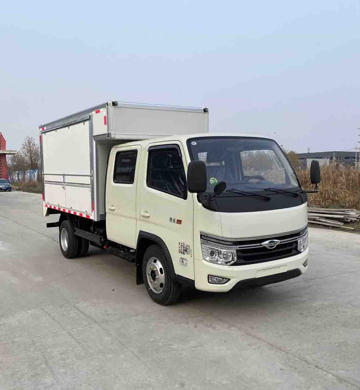 鴻星達(dá)牌SJR5042XYK1S-6A翼開啟廂式車