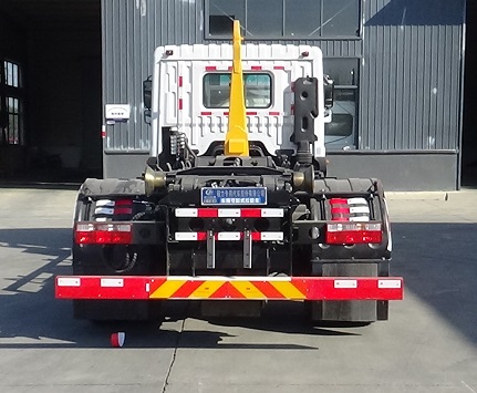 程力威牌CLW5180ZXXEDP車廂可卸式垃圾車公告圖片