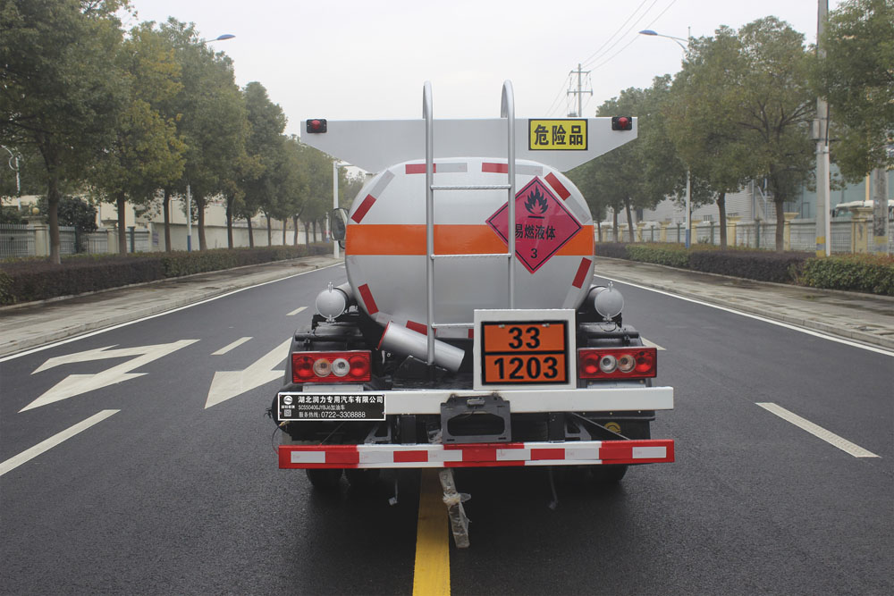 潤(rùn)知星牌SCS5040GJYBJ6加油車(chē)公告圖片