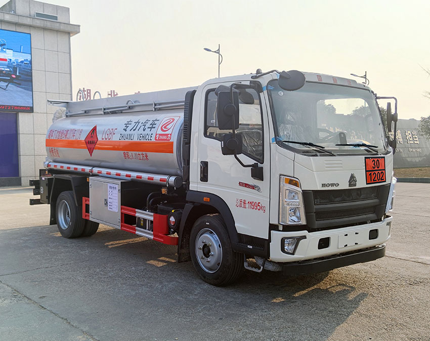 專力牌ZLC5127GYYZC6運油車