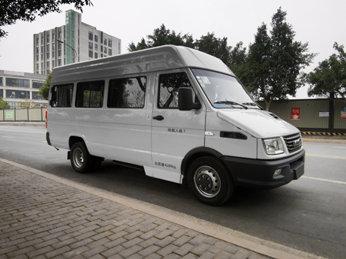 新逾捷牌XYT5048XZBNJ5裝備車