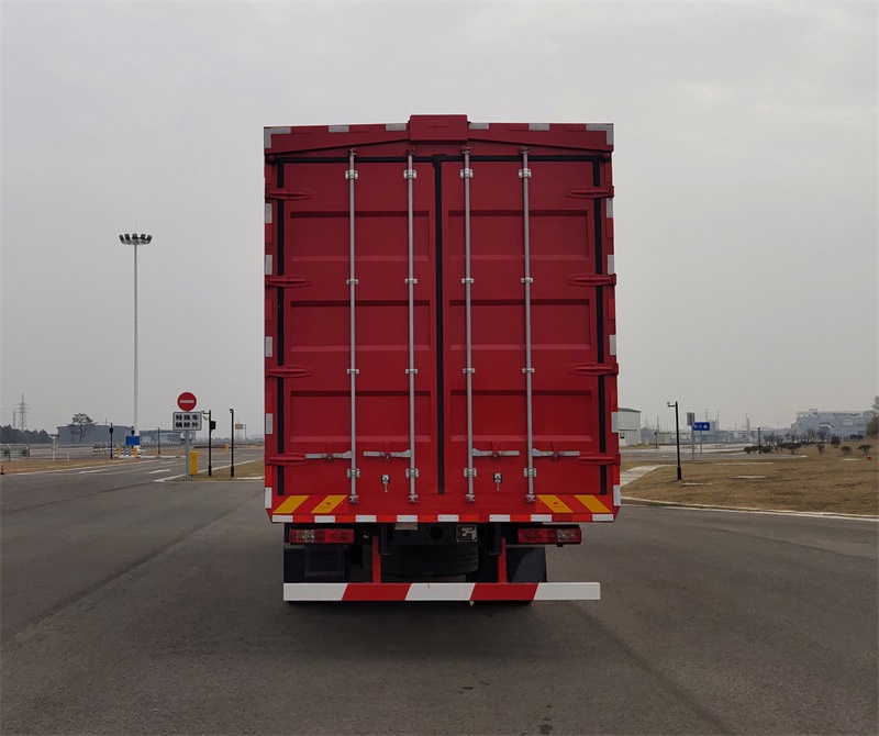 紅巖牌CQ5187XYKEY05581J翼開啟廂式車公告圖片