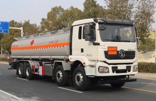 易燃液体罐式运输车