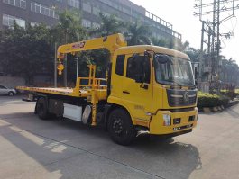 清障车