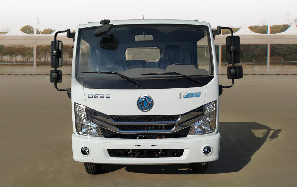 東風(fēng)牌DFA5040XXYWBEV純電動廂式運(yùn)輸車公告圖片