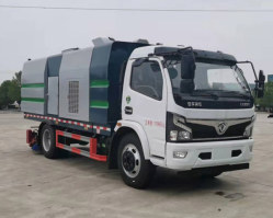 吸尘车