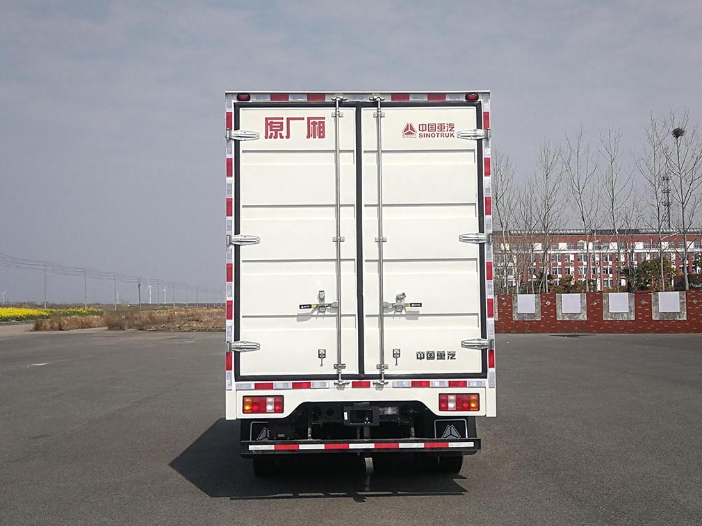 豪沃牌ZZ5047XXYG3314Z146BEV純電動(dòng)廂式運(yùn)輸車公告圖片