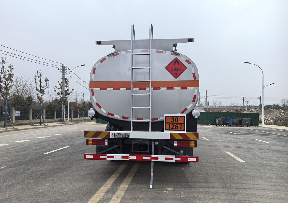 潤知星牌SCS5323GRYSX6易燃液體罐式運輸車公告圖片