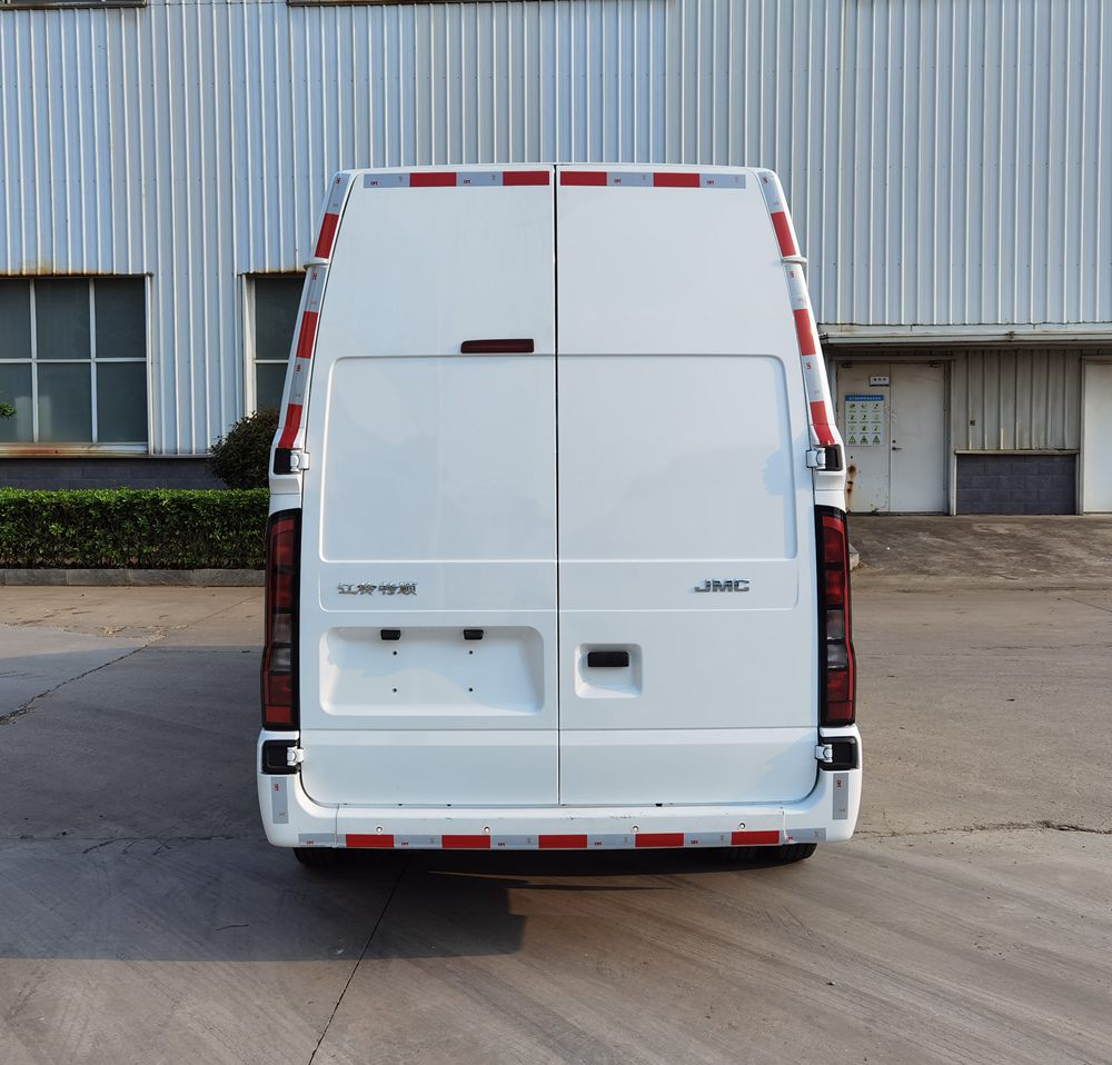 江鈴牌JX5045XXYTJ-N6廂式運(yùn)輸車公告圖片