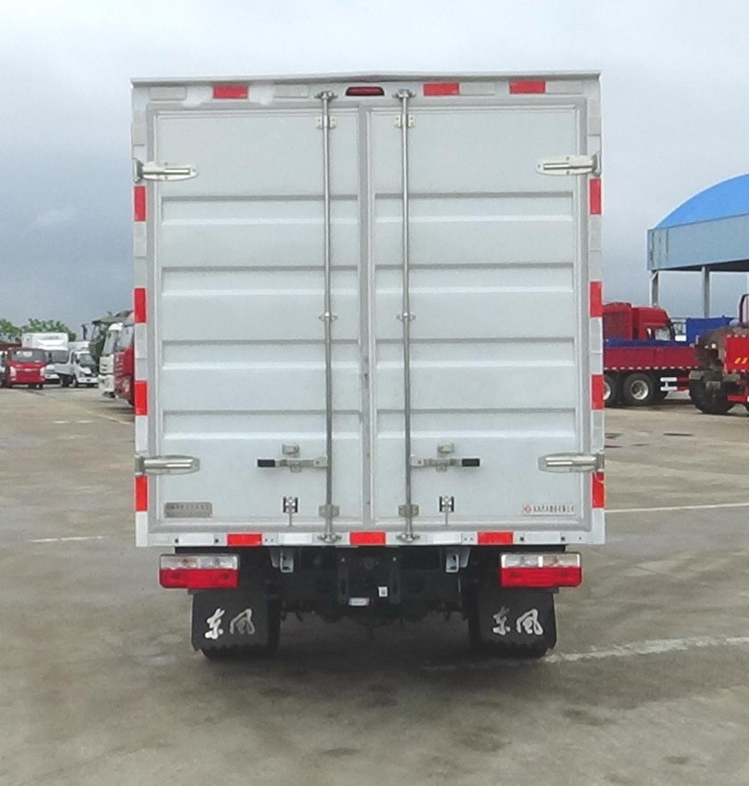 東風(fēng)牌EQ5034XXY3EDFAC廂式運(yùn)輸車公告圖片