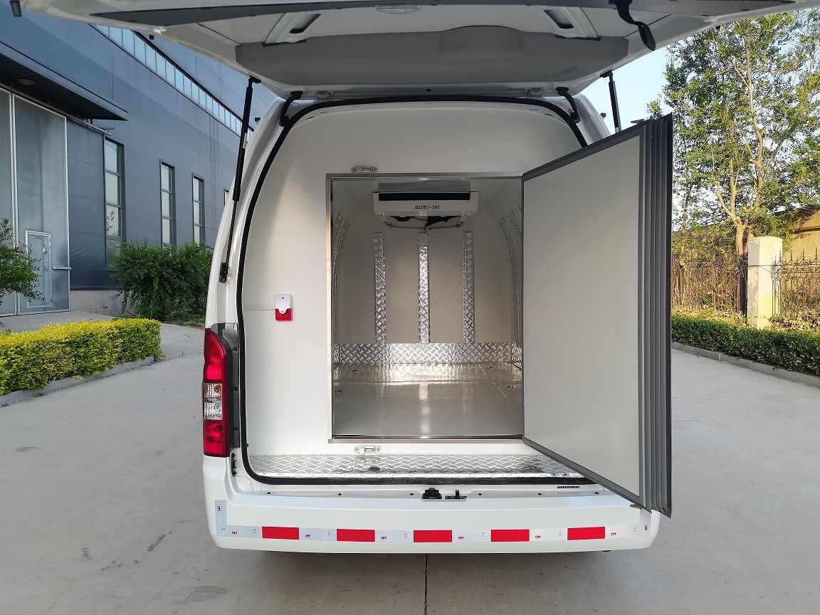 中衛(wèi)誠信牌AZW5030XLCG9冷藏車公告圖片