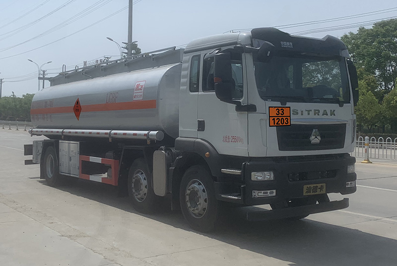 楚飛牌CLQ5264GYY6ZZ運油車公告圖片