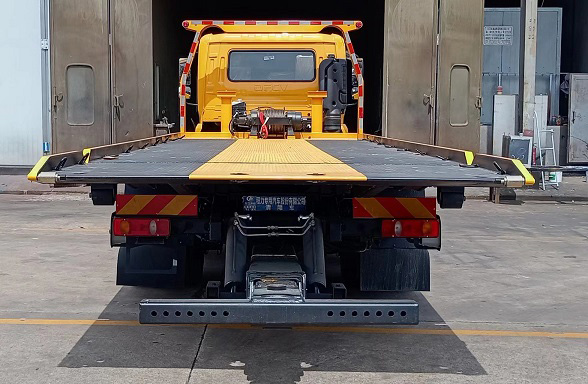 程力威牌CLW5180TQZCQA清障車公告圖片