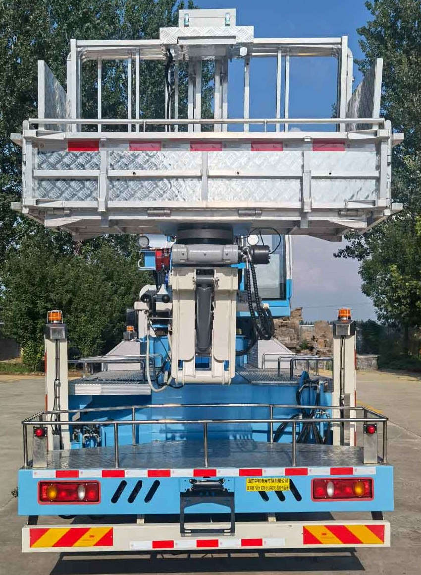 嘉鄆牌SZB5181JGKDF6高空作業(yè)車公告圖片