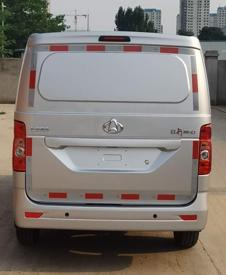 長(zhǎng)安牌SC5021XXYAAQ6廂式運(yùn)輸車公告圖片