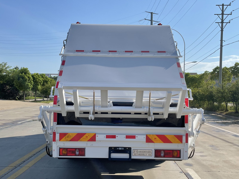 楚勝牌CSC5180ZYSEHBEV純電動(dòng)壓縮式垃圾車公告圖片