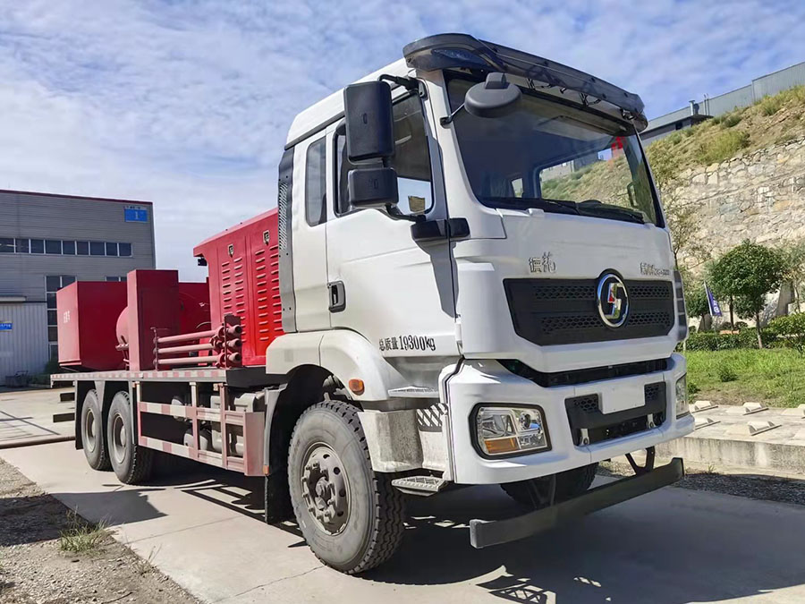 YZZ5191TYL70型壓裂車(chē)圖片