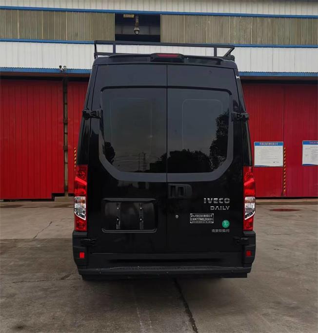 億拖牌CYT5040XLJN1旅居車公告圖片