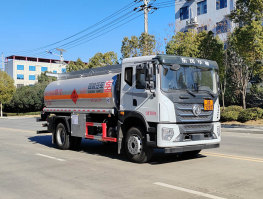 专威牌HTW5183GJYEC6加油车
