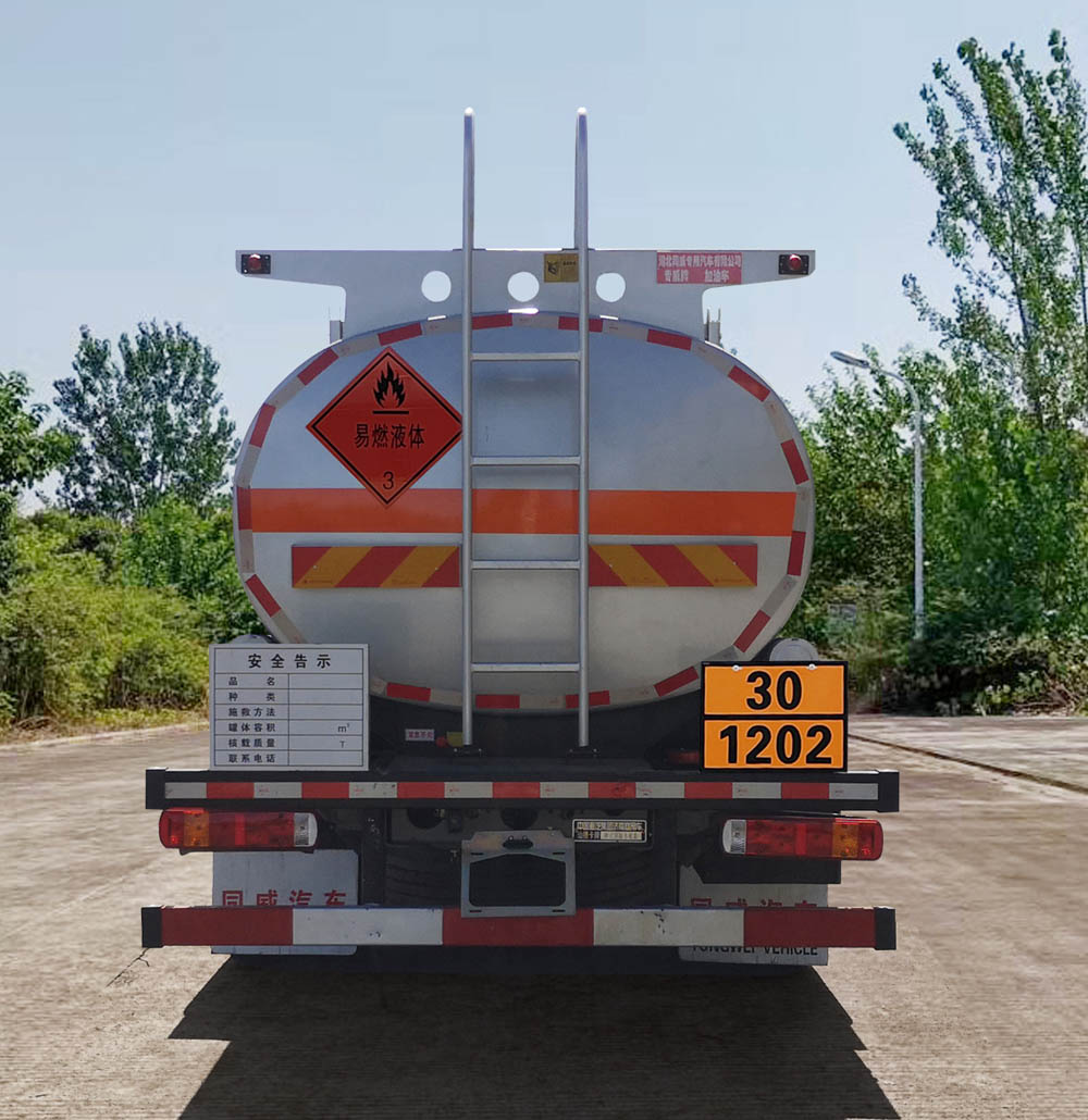 專威牌HTW5180GJYZZ6C加油車公告圖片