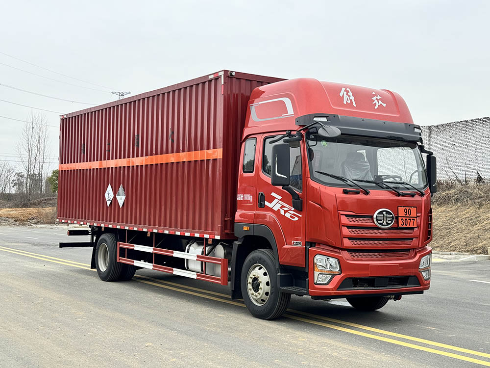 豐霸牌STD5180XZWCA6雜項(xiàng)危險(xiǎn)物品廂式運(yùn)輸車